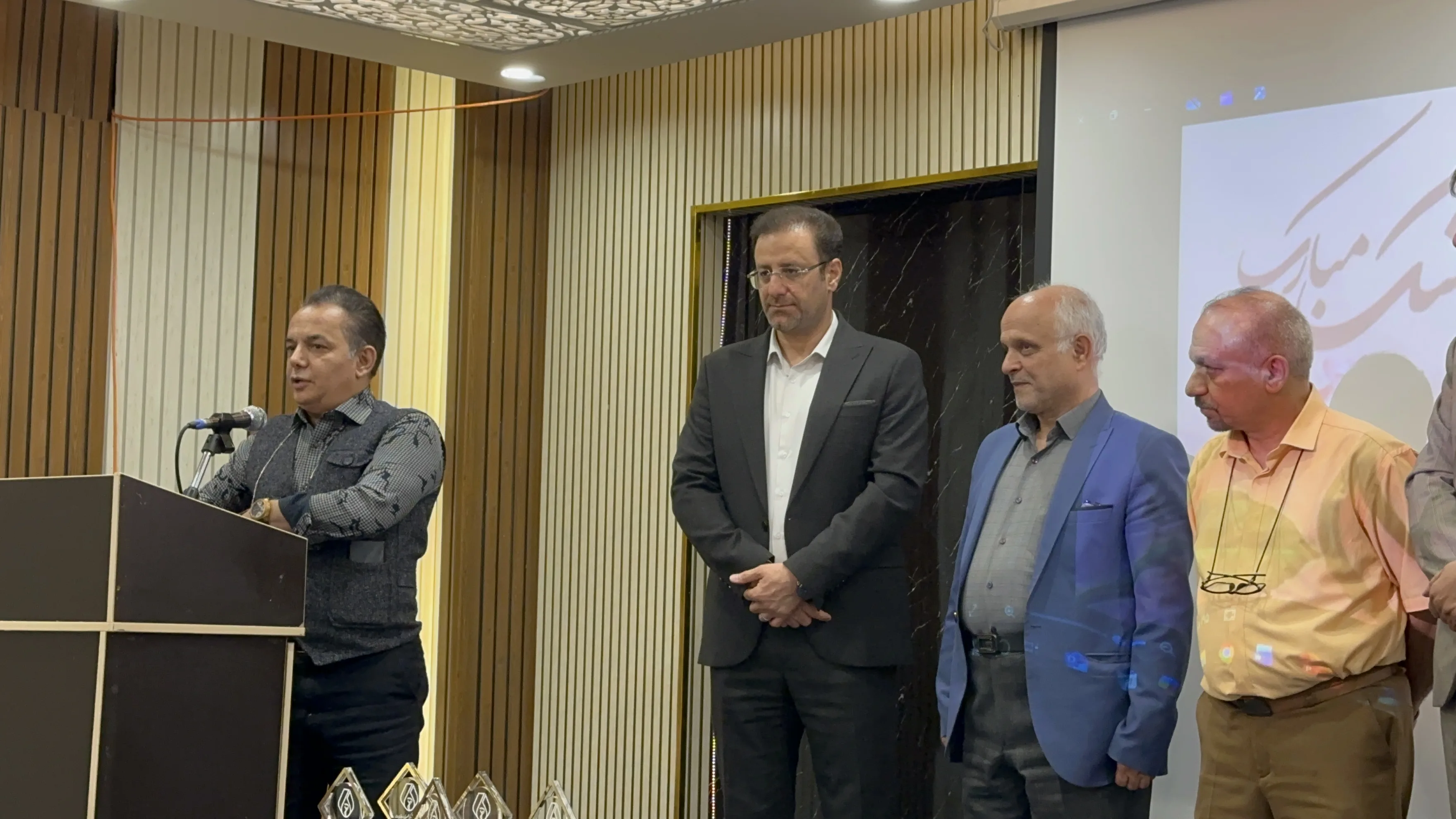 تجلیل از پزشکان نمونه ۱۴۰۵ در روز پزشک